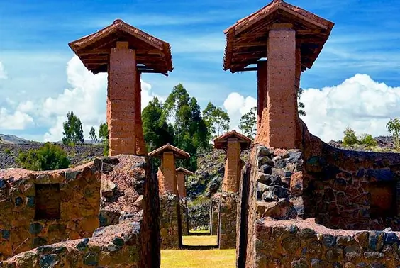 Tour Cusco to Puno by Bus + Peruvian Cuisine